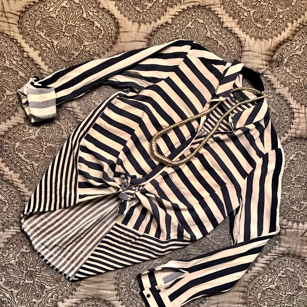 TopShop Striped Button Down - Picture 2 of 6